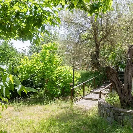 Antico Casale Bed & Breakfast 2*
